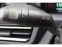 Ford E-Transit Custom ELEKTRISCH 320 L2H1 Limited 65 kWh 218 pk Meerprijs 17" lichtmetalen wielen €. 1.500,- Autm. airco, stoel-, spiegel- en voorraamverw., camera, trekhaak, cruise cntrl, navigatie by Apple Carplay/ Android auto, telefoonvoorb., LED verl. etc.