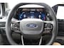 Ford E-Transit Custom ELEKTRISCH 320 L2H1 Limited 65 kWh 218 pk Meerprijs 17" lichtmetalen wielen €. 1.500,- Autm. airco, stoel-, spiegel- en voorraamverw., camera, trekhaak, cruise cntrl, navigatie by Apple Carplay/ Android auto, telefoonvoorb., LED verl. etc.