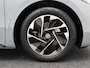 Volkswagen ID.3 Life 58 kWh 204 pk | Stoel/Stuurverwarming | Adaptive Cruise | Climatronic | CarPlay | 18 Inch | 51.572 Km !!