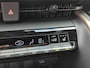 Toyota C-HR / C-HR+ 1.8 Hybrid 140 EXECUTIVE NL-AUTO 1E-EIG STOELVERW BLIND SPOT EL-ACHTERKLEP JBL-AUDIO EL-STOEL 19'' LM-VELGEN PARK-SENSOREN CLIMA AD-CRUISE APPLE/ANDROID