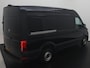 Volkswagen Crafter (GP) 30 2.0 TDI 140 PK Autom. L3H3 Highline Exclusive | BPM vrij | Discover Pro | Navigatie | Elek.pakket plus | Airco | Cruisecontrol | Ergo bestuurderstoel | Led verlichting | Camera |