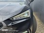 SEAT Leon Sportstourer 1.5 eTSI FR Business Intense Trekhaak / Navi / Stoel Stuur verwarming / PDC