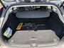 Volvo V60 2.0 B3 Momentum Business | Panoramadak | Harman Kardon Audio | Achteruitrijcamera | Parkeersensoren | Stoelverwarming | Keyless Entry | Elektrische Achterklep | Cruise Control Adaptief | Navigatie | Apple Carplay | Android Auto