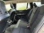 Volvo V60 2.0 B3 Momentum Business | Panoramadak | Harman Kardon Audio | Achteruitrijcamera | Parkeersensoren | Stoelverwarming | Keyless Entry | Elektrische Achterklep | Cruise Control Adaptief | Navigatie | Apple Carplay | Android Auto