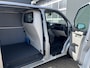 Volkswagen Transporter 2.0 TSI L2H1 Benzine Dubbele Schuifdeur Airco Cruise controle Bpm vrij Trekhaak Klep achter Omvormer Standkachel Euro 6 Benzine Ideaal voor ombouw naar Camper !!