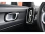 Volvo XC40 T4 Recharge R-Design | Stoelverwarming | Leder | Parkeercamera | BLIS | Keyless