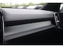 Volvo XC40 T4 Recharge R-Design | Stoelverwarming | Leder | Parkeercamera | BLIS | Keyless