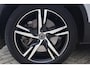 Volvo XC40 T4 Recharge R-Design | Stoelverwarming | Leder | Parkeercamera | BLIS | Keyless