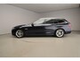 BMW 5-Serie Touring 520i Panoramadak / Trekhaak / HIFI / Navigatie professional / Key-less / Alu wielen