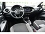 Toyota Aygo X 1.0 VVT-i S-CVT first Automaat 72pk | Dealer onderhouden | Achteruitrijcamera | Apple Carplay/Android Auto |