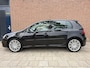 Volkswagen Golf 3.2 R32