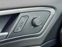 Volkswagen Golf 1.0 TSI R-LINE - ADAPTIVE CRUISE - CARPLAY / ANDROID - TREKHAAK - ALCANTARA - NAVI - CLIMA - STOELVERWARMING -