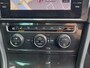 Volkswagen Golf 1.0 TSI R-LINE - ADAPTIVE CRUISE - CARPLAY / ANDROID - TREKHAAK - ALCANTARA - NAVI - CLIMA - STOELVERWARMING -