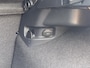 Volkswagen Golf 1.0 TSI R-LINE - ADAPTIVE CRUISE - CARPLAY / ANDROID - TREKHAAK - ALCANTARA - NAVI - CLIMA - STOELVERWARMING -