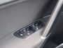 Volkswagen Golf 1.0 TSI R-LINE - ADAPTIVE CRUISE - CARPLAY / ANDROID - TREKHAAK - ALCANTARA - NAVI - CLIMA - STOELVERWARMING -