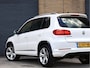 Volkswagen Tiguan 1.4 TSI R-line Pano | Leder | 18” | Trekhaak | 160 PK