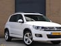 Volkswagen Tiguan 1.4 TSI R-line Pano | Leder | 18” | Trekhaak | 160 PK