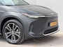 Toyota BZ4X Premium 4WD 71 kWh / Accu SOH 100 % / Dealer Onderhouden / Eerste Eigenaar / Navigatie / Cruise / Clima / 360 Camera / Lederen Bekleding / Adaptieve Cruise / Elektr. Stoelen / Stoel + Stuurwiel Verwarming / Stoel Ventilatie / DAB /