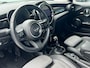 MINI Cooper 3-Deurs 1.5 | Cruise Control | Stoelverwarming | Keyless | Climate Control | lichtmetalen velgen 17" | Apple Carplay/Android Auto |