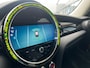 MINI Cooper 3-Deurs 1.5 | Cruise Control | Stoelverwarming | Keyless | Climate Control | lichtmetalen velgen 17" | Apple Carplay/Android Auto |
