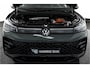 Volkswagen Tiguan 1.5 eHybrid 272 PK R-Line | Black Style | S/K-panodak | Adapt. Cruise | Stoel-+stuurverw. | App. Connect | Camera | LM 19" | 3707