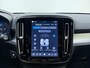 Volvo XC40 B3 177pk Plus Black Edition / Harman Kardon audio / Lighting / Elektrische stoelen met geheugen /