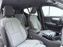 Volvo XC40 B3 177pk Plus Black Edition / Harman Kardon audio / Lighting / Elektrische stoelen met geheugen /