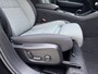 Volvo XC40 B3 177pk Plus Black Edition / Harman Kardon audio / Lighting / Elektrische stoelen met geheugen /