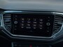 Volkswagen T-Roc 1.5 TSI 150 pk Sport 7-DSG | Trekhaak | Achteruitrijcamera | Apple carplay |