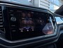 Volkswagen T-Roc 1.5 TSI 150 pk Sport 7-DSG | Trekhaak | Achteruitrijcamera | Apple carplay |