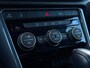 Volkswagen T-Roc 1.5 TSI 150 pk Sport 7-DSG | Trekhaak | Achteruitrijcamera | Apple carplay |