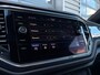 Volkswagen T-Roc 1.5 TSI 150 pk Sport 7-DSG | Trekhaak | Achteruitrijcamera | Apple carplay |