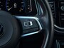 Volkswagen T-Roc 1.5 TSI 150 pk Sport 7-DSG | Trekhaak | Achteruitrijcamera | Apple carplay |