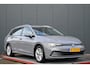 Volkswagen Golf Variant 1.0 eTSI Life camera climate