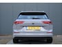 Volkswagen Golf Variant 1.0 eTSI Life camera climate