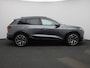 Audi Q6 e-tron edition 83 kWh 251 PK | Adaptive cruise control | Dodehoekdetectie | Climate control | Stoelverwarming voor & achter | Stuurverwarming | 360 graden camera | Carbon pakket | Privacy glas | Warmtepomp | Audi sound system