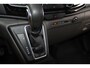 Ford Transit Custom 300 2.0-170pk TDCI L2H1 Limited AUTOMAAT ! Luxe bedrijfswagen die u nog jaren van dienst kan zijn. Airco, camera, stoel- en voorraamverw., schuifd. li+re., cruise cntrl, 17" LM wln, trekhaak, 3-zits,, navigatie, telefoonvoorb. etc.