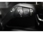 Ford Transit Custom 300 2.0-170pk TDCI L2H1 Limited AUTOMAAT ! Luxe bedrijfswagen die u nog jaren van dienst kan zijn. Airco, camera, stoel- en voorraamverw., schuifd. li+re., cruise cntrl, 17" LM wln, trekhaak, 3-zits,, navigatie, telefoonvoorb. etc.
