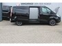 Ford Transit Custom 300 2.0-170pk TDCI L2H1 Limited AUTOMAAT ! Luxe bedrijfswagen die u nog jaren van dienst kan zijn. Airco, camera, stoel- en voorraamverw., schuifd. li+re., cruise cntrl, 17" LM wln, trekhaak, 3-zits,, navigatie, telefoonvoorb. etc.