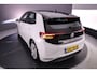 Volkswagen ID.3 Pure Oranje Edition 170pk Automaat Adaptive cruise control, Parkeersensoren, Navigatie, App connect, LED koplampen, Stoelverwarming
