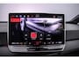 Volkswagen ID.3 Pure Oranje Edition 170pk Automaat Adaptive cruise control, Parkeersensoren, Navigatie, App connect, LED koplampen, Stoelverwarming