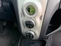 Toyota Yaris 1.3 VVTi Terra 87PK 5 deurs! NL AUTO NAP 2EIGENAAR! TOPSTAAT! AIRCO ECC l LMV l Stoelverwarming l DEALER OH!