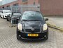 Toyota Yaris 1.3 VVTi Terra 87PK 5 deurs! NL AUTO NAP 2EIGENAAR! TOPSTAAT! AIRCO ECC l LMV l Stoelverwarming l DEALER OH!