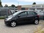 Toyota Yaris 1.3 VVTi Terra 87PK 5 deurs! NL AUTO NAP 2EIGENAAR! TOPSTAAT! AIRCO ECC l LMV l Stoelverwarming l DEALER OH!