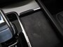 Volvo XC90 T8 455PK Ultimate Dark | Luchtvering | Trekhaak | B&W Audio | Getint Glas