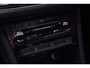Volkswagen Touran 1.5 TSI Comfortline 7p Led koplampen Apple Carplay Panodak Winterpakket Trekhaak Camera 7 zits
