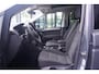 Volkswagen Touran 1.5 TSI Comfortline 7p Led koplampen Apple Carplay Panodak Winterpakket Trekhaak Camera 7 zits