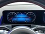 Mercedes-Benz GLB 200 AMG // Trekhaak // 360 Camera // Nightpakket // Carplay // Augmented Reality // 19" AMG Velgen