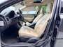 Volvo V70 2.0 Kinetic | Leer | Schuif/Kantel dak | Stoelver | Trekhaak |