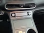 Hyundai Kona Electric EV Comfort Smart 64 kWh | Trekhaak | | 204 PK | Camera | CarPlay | 484 km WLTP